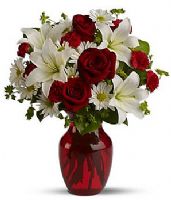 red water and red roses form turkey