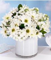 send fres seasonal flowers to turkey